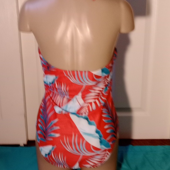 * UNBRANDED RED FLORAL ONE PIECE SWIMSUIT, SIZE XL - Picture 3 of 9